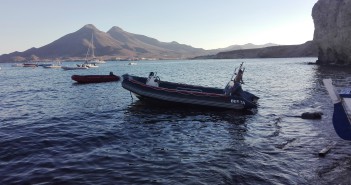 Excursión en barco por Cabo de Gata – Almería barco weeky.es