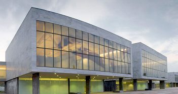 Palacio de Exposiciones y Congresos Cabo de Gata