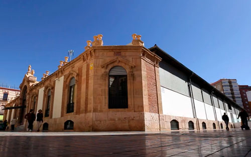 Qué hacer en Almería, descúbrela Mercado Central de Almería-exterior-fachada