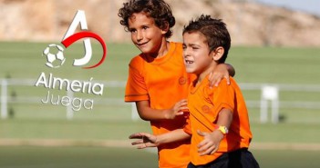 Estudiantes club de fútbol en Almería