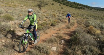 Rutas de mountain bike por el Poniente