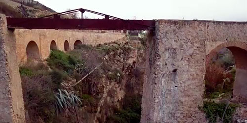 Baños de la Reina Almería puente