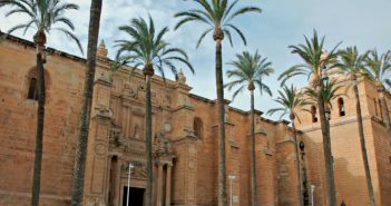 La Catedral de Almería, fortaleza infranqueable
