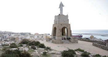 Ocho monumentos de Almería para presumir (y también para avergonzarse) Cerro de San Cristobal
