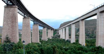 Puentes en Santa Fé de Mondújar