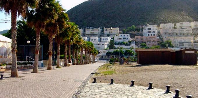Paseo Marítimo de San José