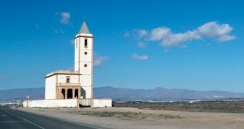 Almería en ocho maravillas Iglesias de las Las Salinas Almería