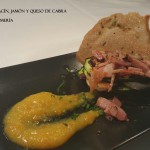 Milhojas de calabacín,jamón y queso de cabra