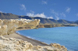 Playa-de-los-Escullos-