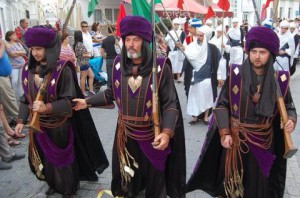 weeky-moros y cristianos