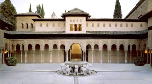 patio-de-los-leones.