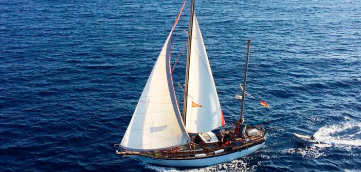 Paseo en Barco-Velero por Cabo de Gata, Almería