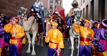 Cabalgata Reyes Magos en Roquetas de Mar