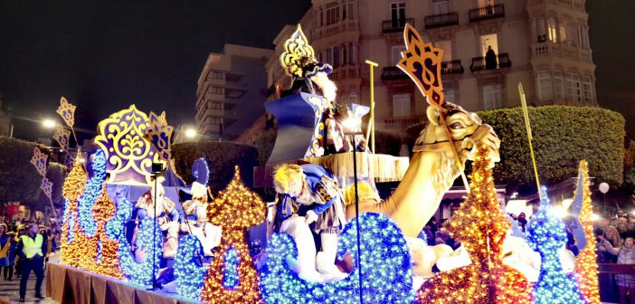 Cabalgata de los Reyes Magos 2019 en Almería