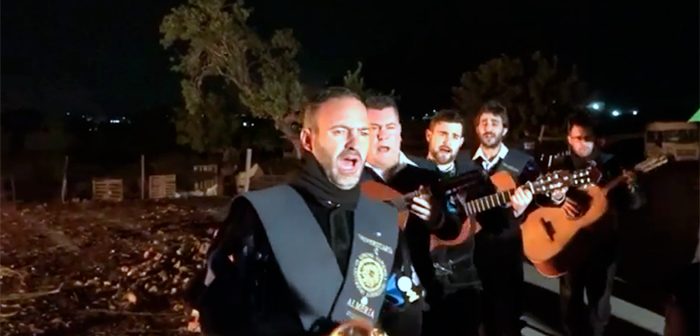 TUNOS CANTANDO Humarrachos Berja