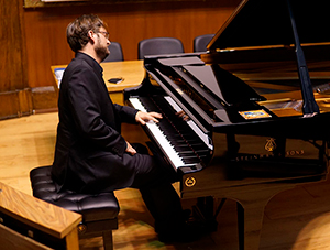 Manuel López pianista