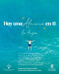 hombre en el agua
