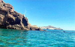 Paseo en Barco⛵: Calas, Acantilados y Volcanes de Cabo de Gata