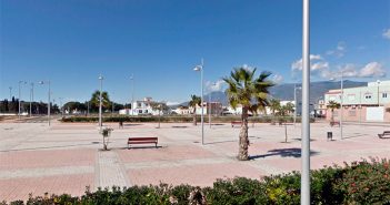 Plaza de los Pueblos LA MOJONERA