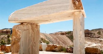 dolmen en las canteras de MACAEL Almería