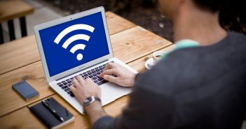 COMPUTER-SIGNAL-WIFI