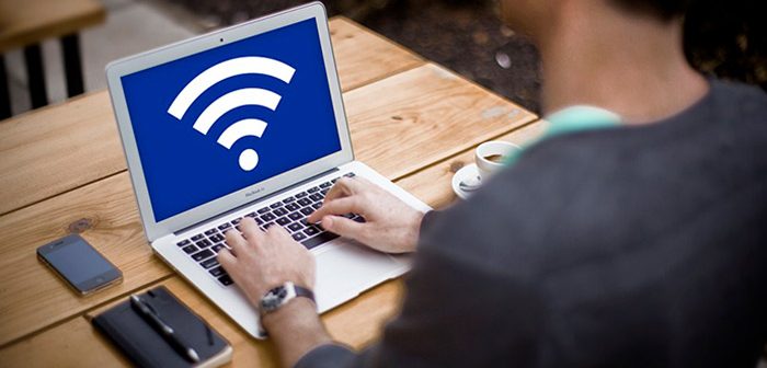 COMPUTER-SIGNAL-WIFI
