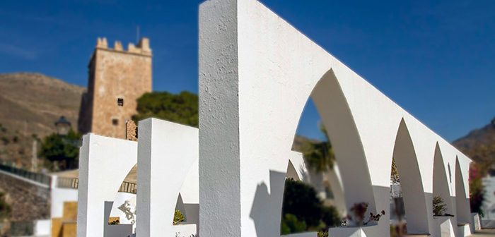 arcos blancos en Vícar