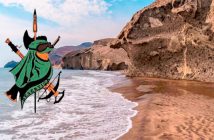 PLaya de Almería y logo LA DESERTICA