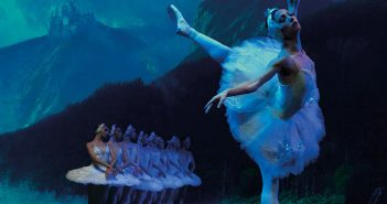 EL LAGO DE LOS CISNES