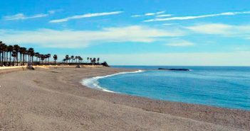 Playa El Censo de Adra