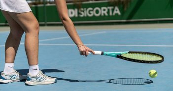 TENIS