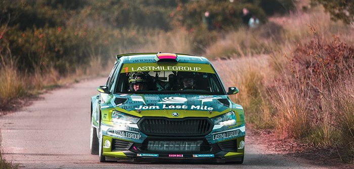 COCHE DE RALLY